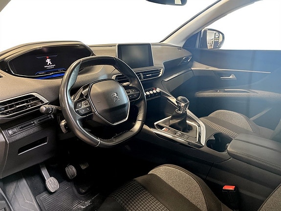 Peugeot 5008 4 of 5