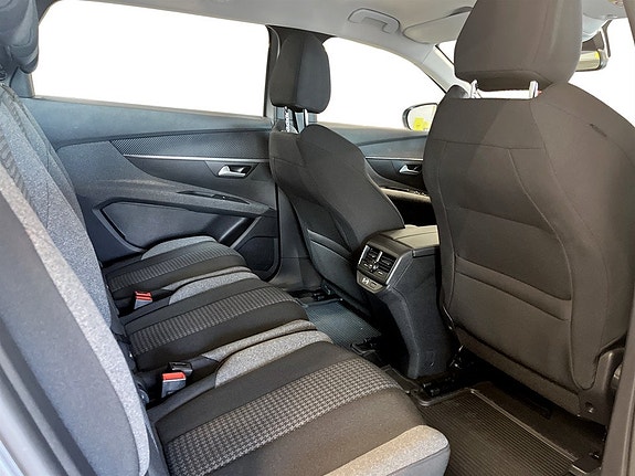Peugeot 5008 12 of 15
