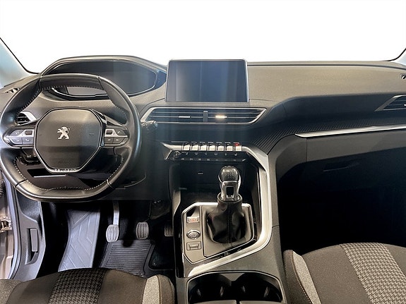Peugeot 5008 6 of 15