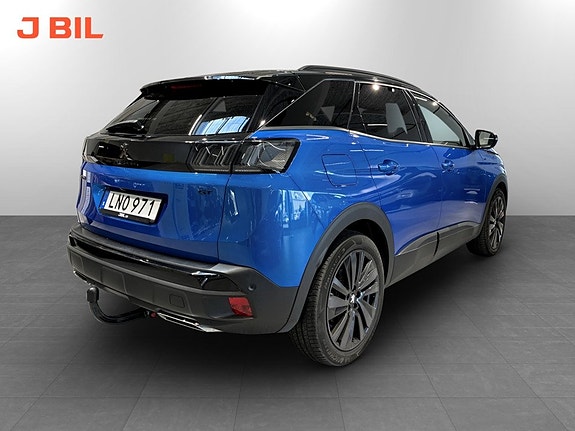 Peugeot 3008 4 of 18