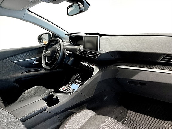 Peugeot 3008 9 of 17