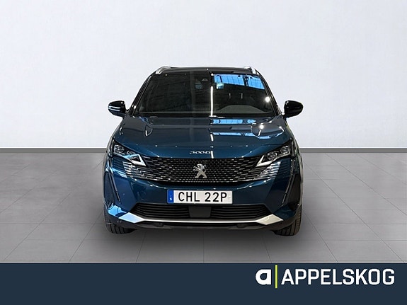 Peugeot 3008 2 of 5