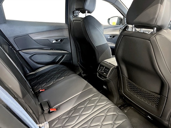 Peugeot 3008 12 of 15