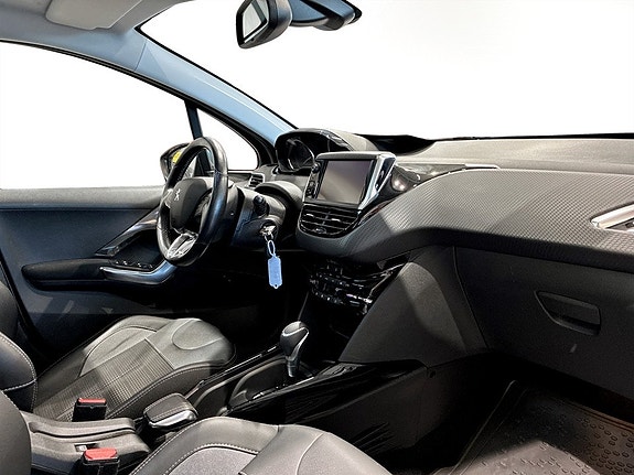Peugeot 2008 9 of 15