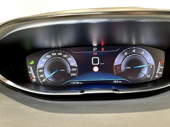 Peugeot 3008 8 of 15