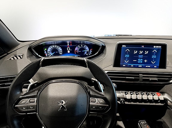 Peugeot 3008 7 of 15