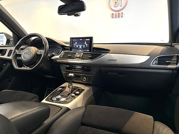 Audi RS6 14 of 23