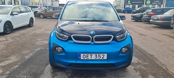 BMW i3 3 of 5