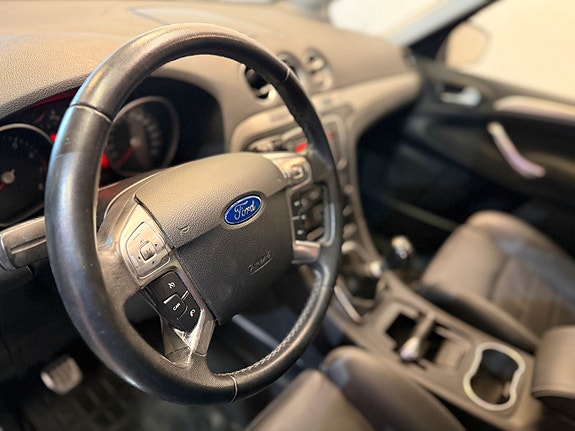Ford S-MAX 14 of 14