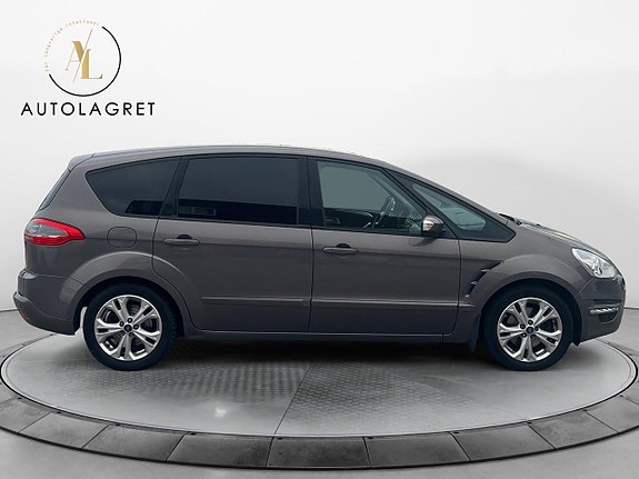 Ford S-MAX 8 of 14