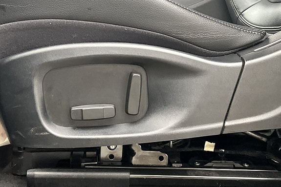 Jaguar E-PACE 24 of 24