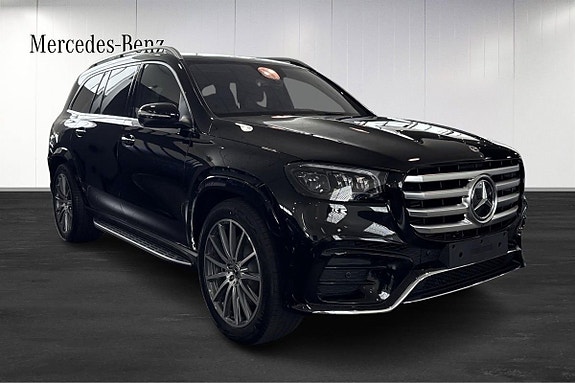 Mercedes-Benz GLS450 d 2 of 17