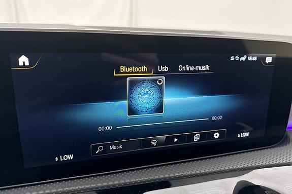 Mercedes-Benz CLA45 25 of 26