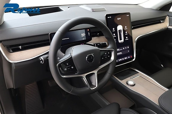 Volvo EX90 2 of 5