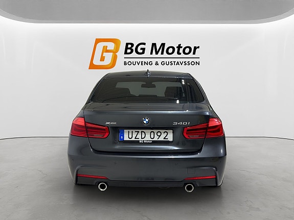 BMW 340i 5 of 5