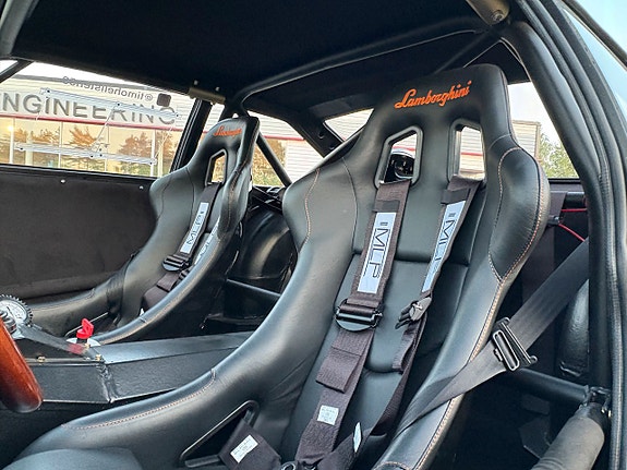 Lamborghini Jarama 8 of 25