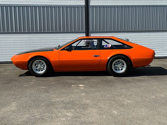 Lamborghini Jarama 5 of 5