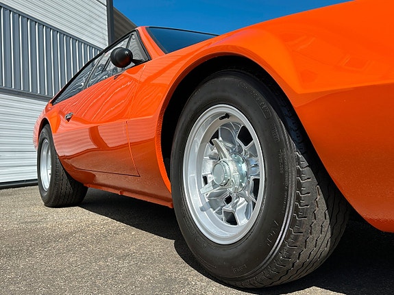 Lamborghini Jarama 12 of 25