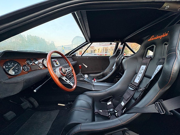Lamborghini Jarama 9 of 25