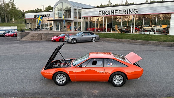 Lamborghini Jarama 4 of 5