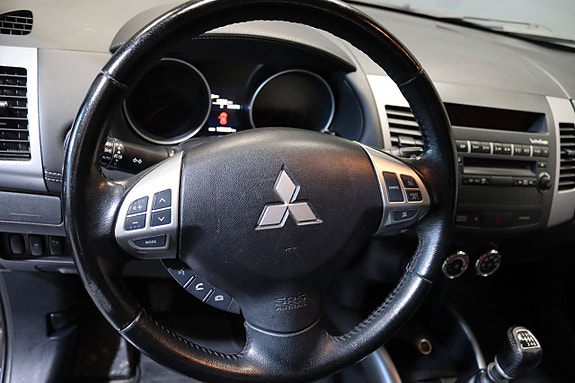 Mitsubishi Outlander 26 of 27