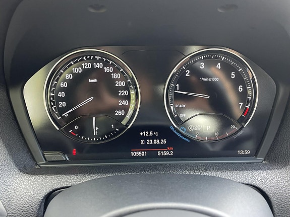 BMW 120i 12 of 15