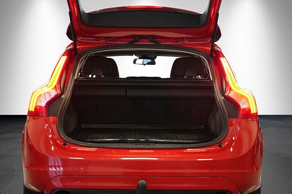 Volvo V60 6 of 19