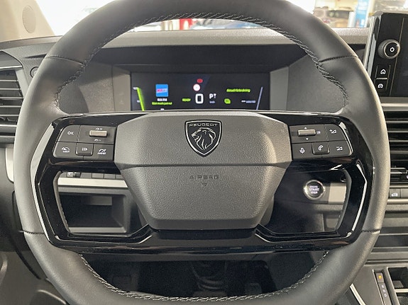 Peugeot e-Expert 14 of 24