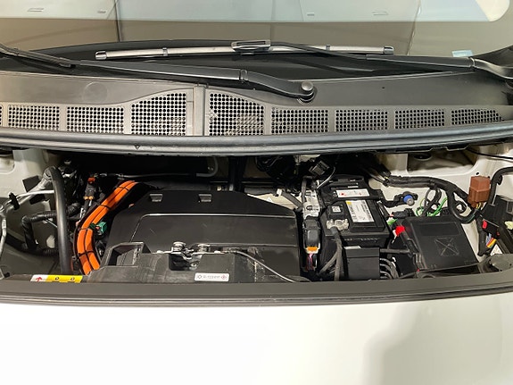 Peugeot e-Expert 20 of 24
