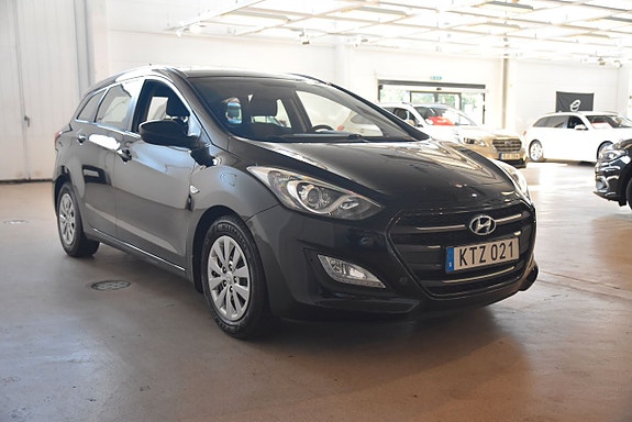 Hyundai i30 2 of 12