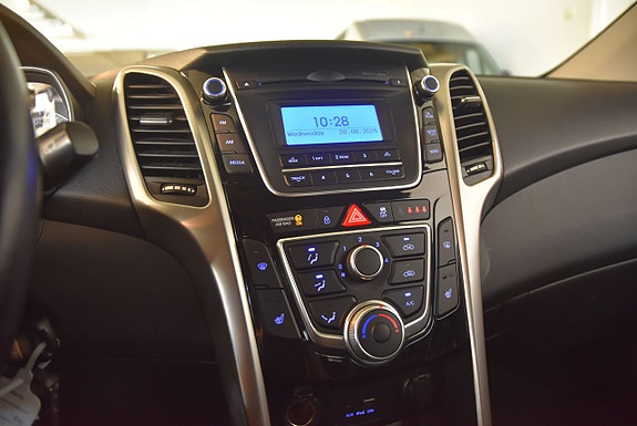 Hyundai i30 10 of 12