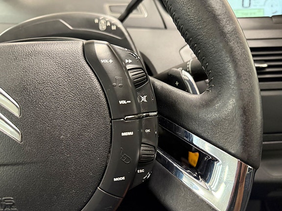 Citroen Grand C4 Picasso 23 of 27