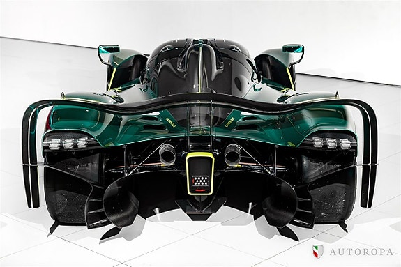 Aston Martin Valkyrie 6 of 10