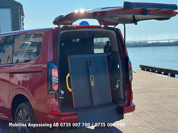Ford Custom Tourneo 16 of 30