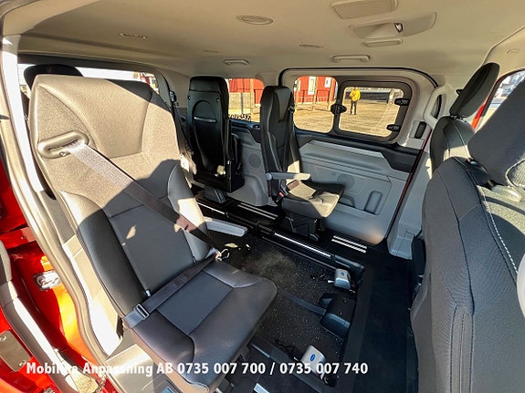 Ford Custom Tourneo 10 of 30