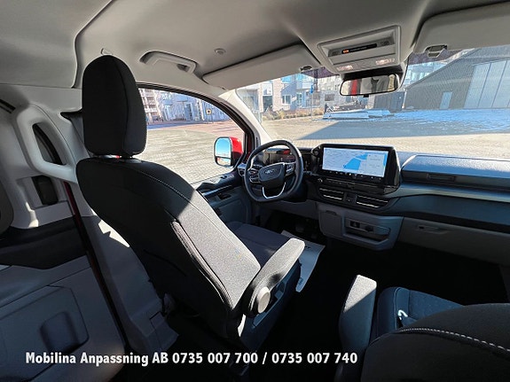 Ford Custom Tourneo 13 of 30