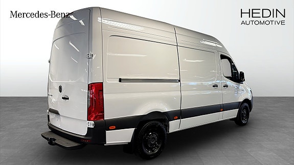 Mercedes-Benz eSprinter 414 2 of 9