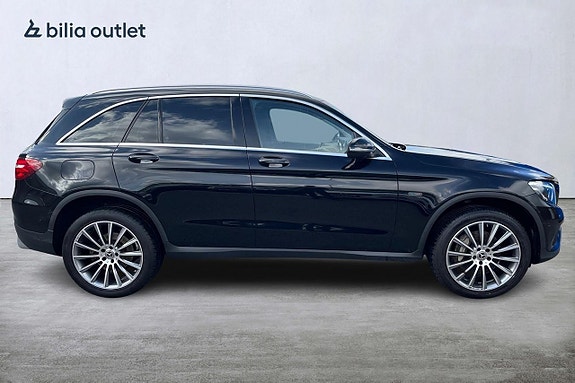Mercedes-Benz GLC350 e 7 of 26