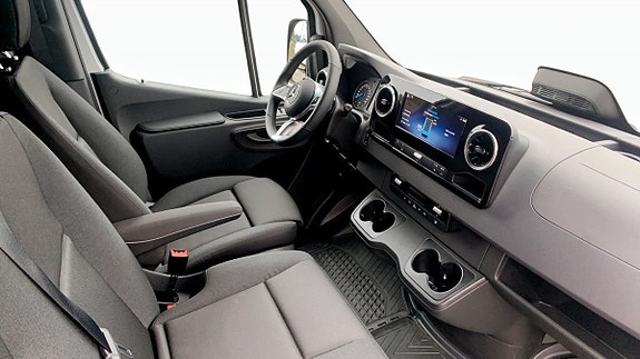 Mercedes-Benz Sprinter 412 5 of 9