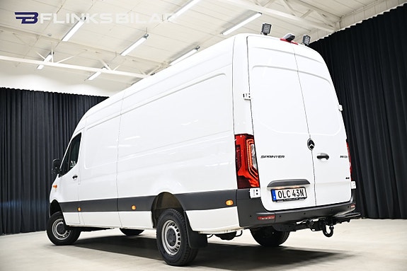 Mercedes-Benz Sprinter 319 3 of 5