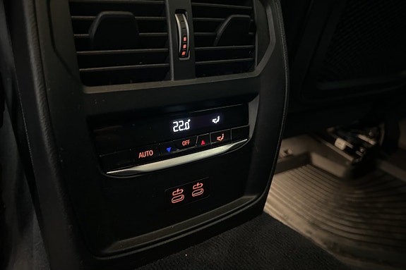 BMW 320 24 of 28
