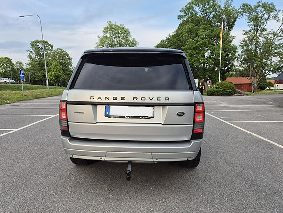 Land Rover Range Rover 21 of 30