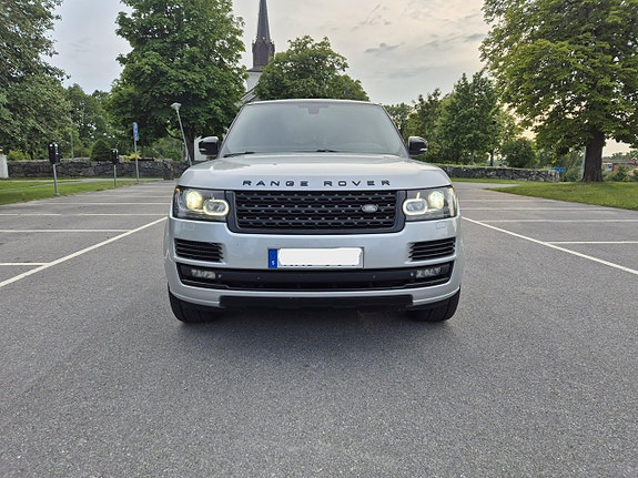 Land Rover Range Rover 8 of 30