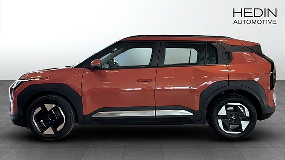 Kia EV3 3 of 12