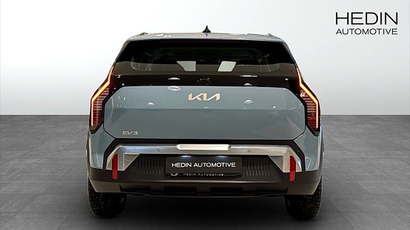 Kia EV3 5 of 11