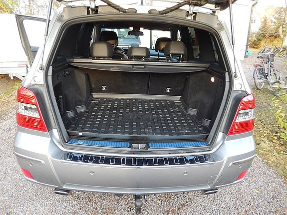 Mercedes-Benz GLK220 18 of 22