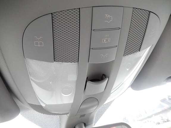 Mercedes-Benz ML320 22 of 25