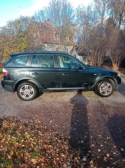 BMW X3 2 of 15