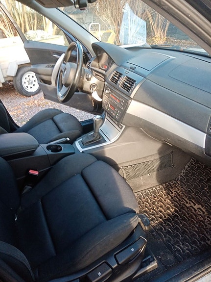 BMW X3 7 of 15