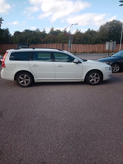 Volvo V70 25 of 25